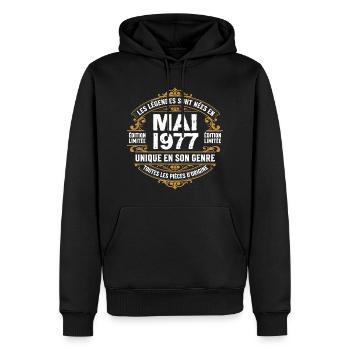 May 1977  - Sweat à capuche Premium bio Homme - noir - Devant - Nico (187cm)