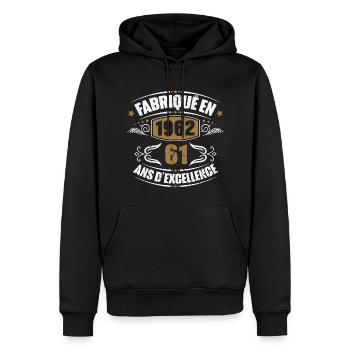 Cadeau d'anniversaire 61 ans, Fabriqué en 1962 - Sweat à capuche Premium bio Homme - noir - Devant - Nico (187cm)