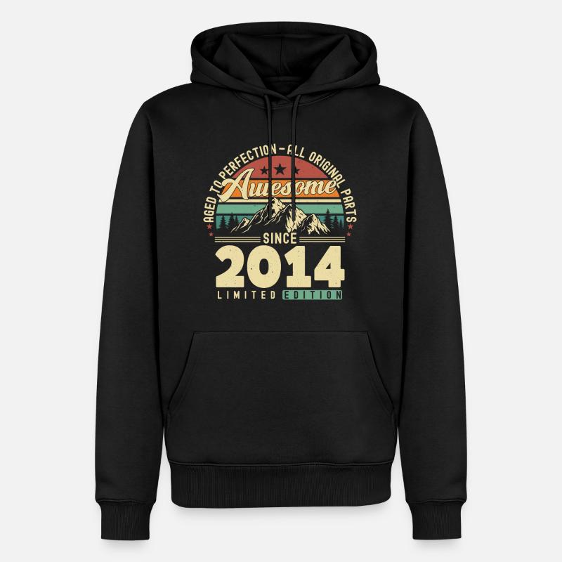 Großartig seit 2014 - Männer Premium Bio Hoodie - Schwarz