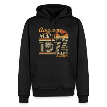 May 1974 Vintage Born Birthday Gift Idea - Men’s Premium Organic Hoodie - black - Front - Nico (187cm)