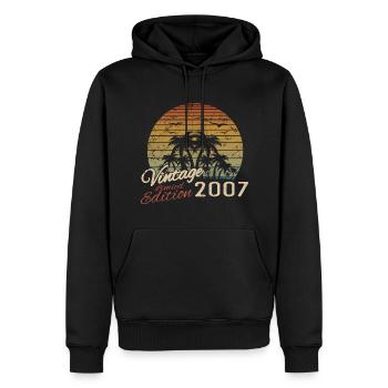 Jahrgang 2007 Geburtstagsgeschenk 2007 Retro 2007 - Männer Premium Bio Hoodie - Schwarz - Vorne - Nico (187cm)