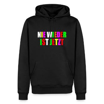 Nie wieder ist jetzt - Männer Premium Bio Hoodie - Schwarz - Vorne - Nico (187cm)