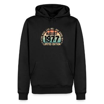 Geboren im August 1977 - Männer Premium Bio Hoodie - Schwarz - Vorne - Nico (187cm)