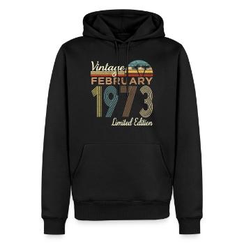 Vintage FEBRUARY 1973 Limited Edition - Men’s Premium Organic Hoodie - black - Front - Nico (187cm)