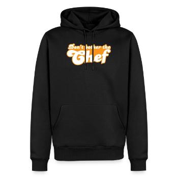 Don't bother the chef! - Men’s Premium Organic Hoodie - black - Front - Nico (187cm)