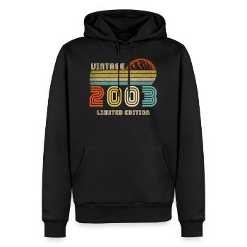Jahrgang 2003 Limited Edition - 2003 - Männer Premium Bio Hoodie - Schwarz - Vorne - Nico (187cm)