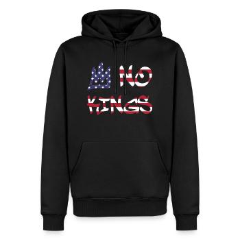 No Kings in America since 1776 Flagge USA - Männer Premium Bio Hoodie - Schwarz - Vorne - Nico (187cm)