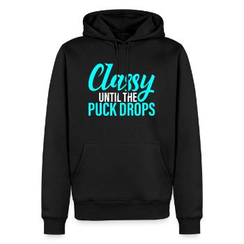 Classy Until The Puck Drops 4 - Männer Premium Bio Hoodie - Schwarz - Vorne - Nico (187cm)