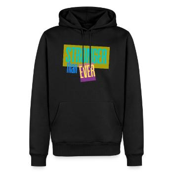 Stronger than ever - Männer Premium Bio Hoodie - Schwarz - Vorne - Nico (187cm)
