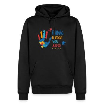 NACH DENKEN VOR URTEILEN HAND PUZZLE MOTIVE SPRUCH - Männer Premium Bio Hoodie - Schwarz - Vorne - Nico (187cm)