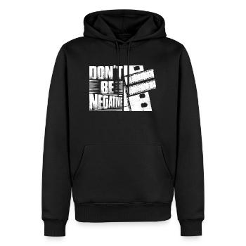 Ne soyez pas négatif avec l’appareil photo - Sweat à capuche Premium bio Homme - noir - Devant - Nico (187cm)