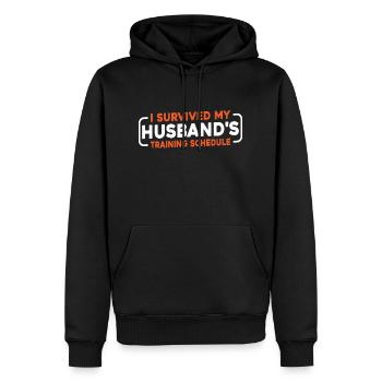 I Survived My Husband's Training Schedule 17 - Männer Premium Bio Hoodie - Schwarz - Vorne - Nico (187cm)