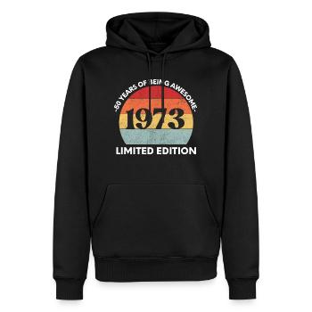 Édition limitée de 1973 - Sweat à capuche Premium bio Homme - noir - Devant - Nico (187cm)