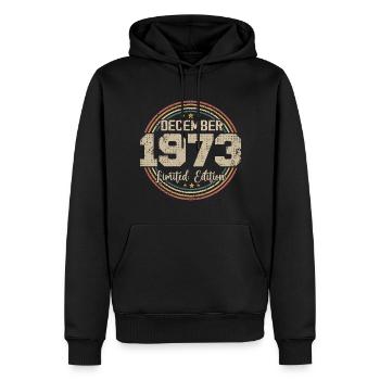 Die Legenden wurden im Dezember 1973 - 1973 geboren - Männer Premium Bio Hoodie - Schwarz - Vorne - Nico (187cm)
