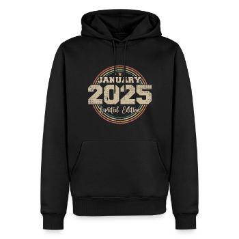Die Legenden wurden im Januar 2025 geboren - Männer Premium Bio Hoodie - Schwarz - Vorne - Nico (187cm)