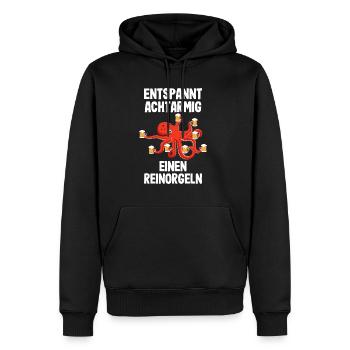 Entspannt achtarmig einen reinorgeln Bier - Männer Premium Bio Hoodie - Schwarz - Vorne - Nico (187cm)