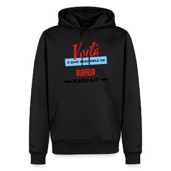 Voilà a quoi ressemble un SURFEUR Humour - Sweat à capuche Premium bio Homme - noir - Devant - Nico (187cm)
