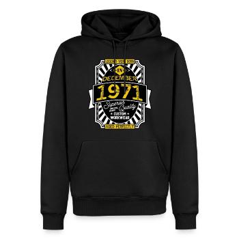 1971 DECEMBER - Sweat à capuche Premium bio Homme - noir - Devant - Nico (187cm)