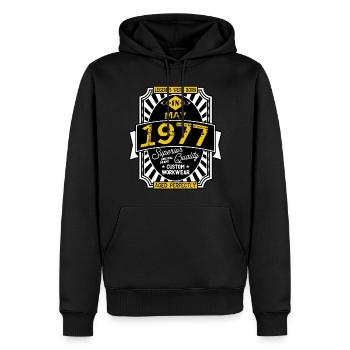 1977 MAY - Sweat à capuche Premium bio Homme - noir - Devant - Nico (187cm)