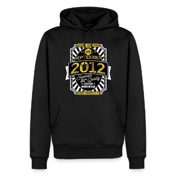 2012 SEPTEMBER - Sweat à capuche Premium bio Homme - noir - Devant - Nico (187cm)