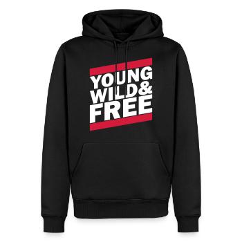 Young, Wild & Free (1c) - Männer Premium Bio Hoodie - Schwarz - Vorne - Nico (187cm)