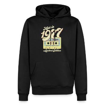 Vintage cassette 1977 - Men’s Premium Organic Hoodie - black - Front - Nico (187cm)