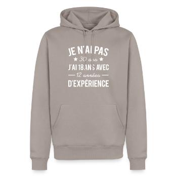 Cadeau anniversaire 30 ans humour texte drôle - Sweat à capuche Premium bio Homme - taupe - Devant - Nico (187cm)