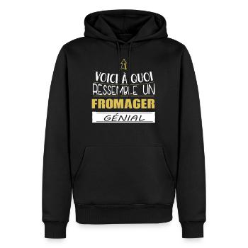 Fromage - Fromager - Fromagerie - Cadeau - Drôle - Sweat à capuche Premium bio Homme - noir - Devant - Nico (187cm)