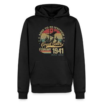 83 Jahre alt bis zur Perfektion, geboren im Februar 1941 - Männer Premium Bio Hoodie - Schwarz - Vorne - Nico (187cm)