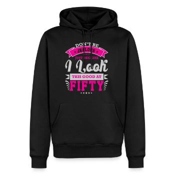 50 anniversaire look anniversaire - Sweat à capuche Premium bio Homme - noir - Devant - Nico (187cm)