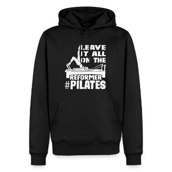Leave It All On The Reformer #Pilates 5 - Männer Premium Bio Hoodie - Schwarz - Vorne - Nico (187cm)