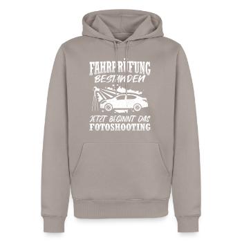 Fahrprüfung Bestanden Führerschein Autofans Fahran - Männer Premium Bio Hoodie - Taupe - Vorne - Nico (187cm)