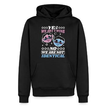 Yes, We Are Twins, No, We Are Not Identical 15 - Männer Premium Bio Hoodie - Schwarz - Vorne - Nico (187cm)