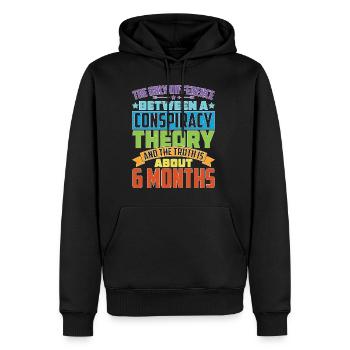 The Only Difference Between A Conspiracy Theory 26 - Männer Premium Bio Hoodie - Schwarz - Vorne - Nico (187cm)