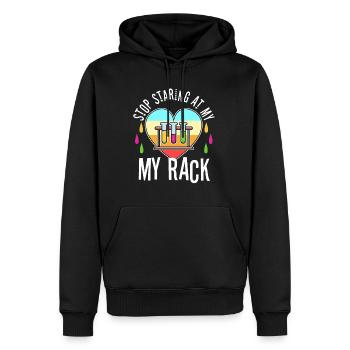 Stop Staring At My Rack - Männer Premium Bio Hoodie - Schwarz - Vorne - Nico (187cm)