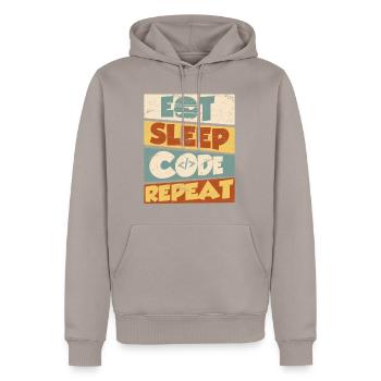 Programmierer Entwickler IT Spruch Eat Sleep Code - Männer Premium Bio Hoodie - Taupe - Vorne - Nico (187cm)