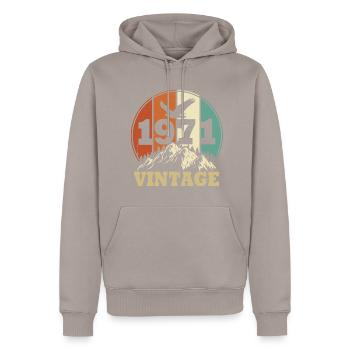 Jahrgang 1971 - Männer Premium Bio Hoodie - Taupe - Vorne - Nico (187cm)