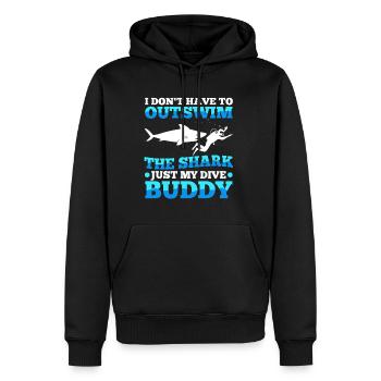 I don't have to outswim the shark, just my dive bu - Männer Premium Bio Hoodie - Schwarz - Vorne - Nico (187cm)