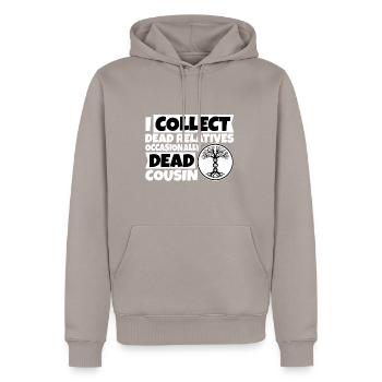 I collect dead relatives and occasionally a live - Männer Premium Bio Hoodie - Taupe - Vorne - Nico (187cm)