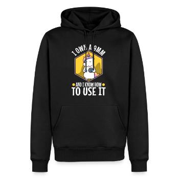 I Own A 9mm And I Know How To Use It - Männer Premium Bio Hoodie - Schwarz - Vorne - Nico (187cm)