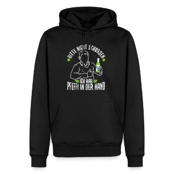 Bitte nicht schubsen ich hab Pfeffi in der Hand - Männer Premium Bio Hoodie - Schwarz - Vorne - Nico (187cm)