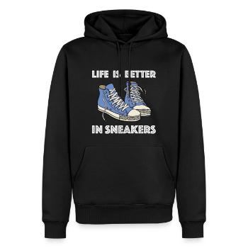 In Sneakers ist das Leben besser | Schuhe, Mode - Männer Premium Bio Hoodie - Schwarz - Vorne - Nico (187cm)