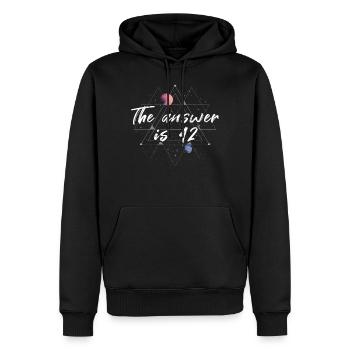 the answer is 42 - Männer Premium Bio Hoodie - Schwarz - Vorne - Nico (187cm)