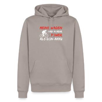 Fahrrad Akku - Männer Premium Bio Hoodie - Taupe - Vorne - Nico (187cm)