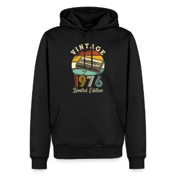 Vintage 1976 - Männer Premium Bio Hoodie - Schwarz - Vorne - Nico (187cm)