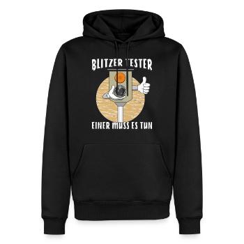 BLITZER TESTER EINER MUSS ES TUN - Männer Premium Bio Hoodie - Schwarz - Vorne - Nico (187cm)