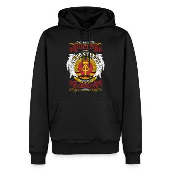 Alter Mann DDR Ossi im Osten geboren Mauer Spruch - Männer Premium Bio Hoodie - Schwarz - Vorne - Nico (187cm)