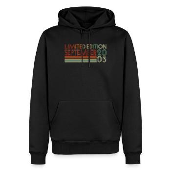 16. Geburtstag September 2005 Geschenkidee - Männer Premium Bio Hoodie - Schwarz - Vorne - Nico (187cm)