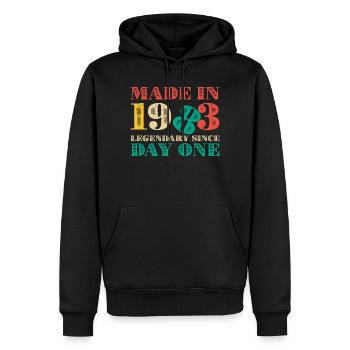 Made in 1993: Legendary Since Day One - Men’s Premium Organic Hoodie - black - Front - Nico (187cm)