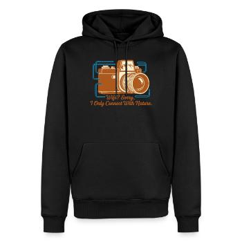 Natur statt WLAN - Männer Premium Bio Hoodie - Schwarz - Vorne - Nico (187cm)